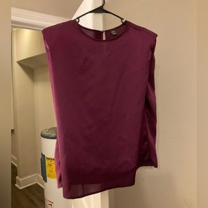 SHEIN sleeveless shoulder padded blouse